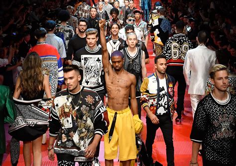 raury dolce gabbana|Artist Protests Dolce & Gabbana's Ties To Trump While.